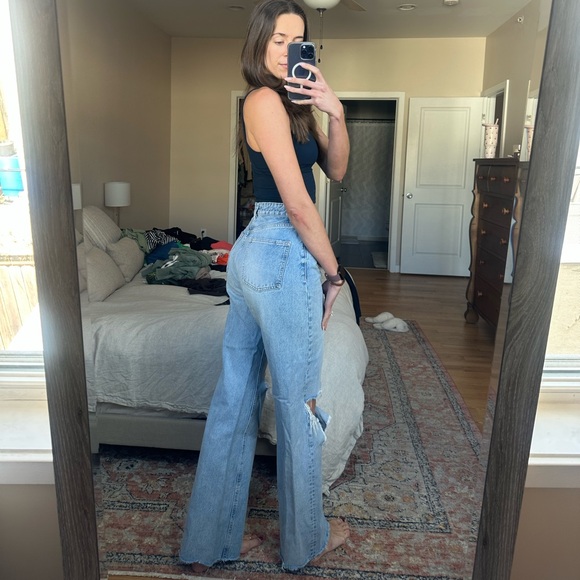 Zara Wide Leg Ripped Jeans - Picture 2 of 3